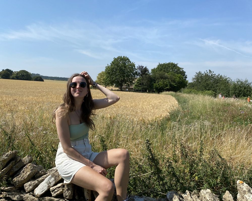 PR and papier with Holly Chapman